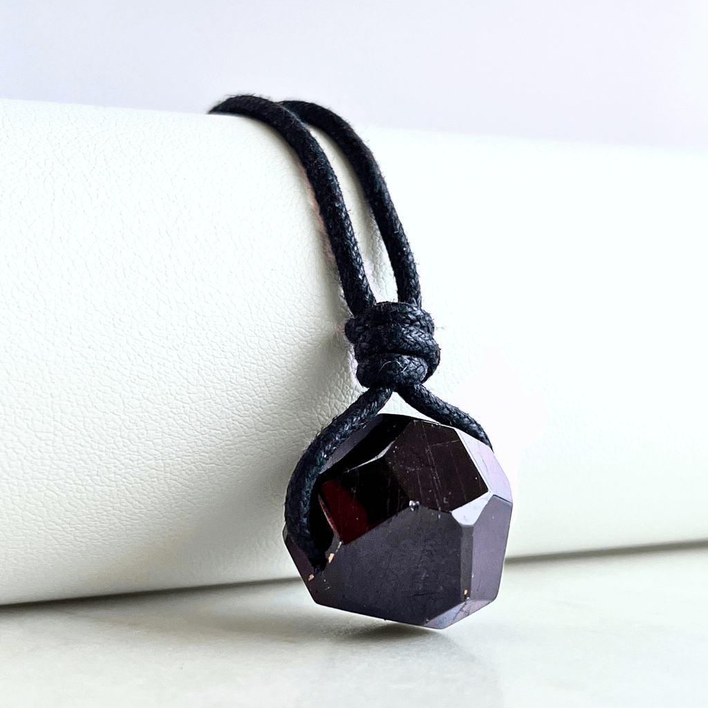 Garnet Geometrical Hexagon Pendant - A symbol of love, strength, and elegance by Luck Strings.