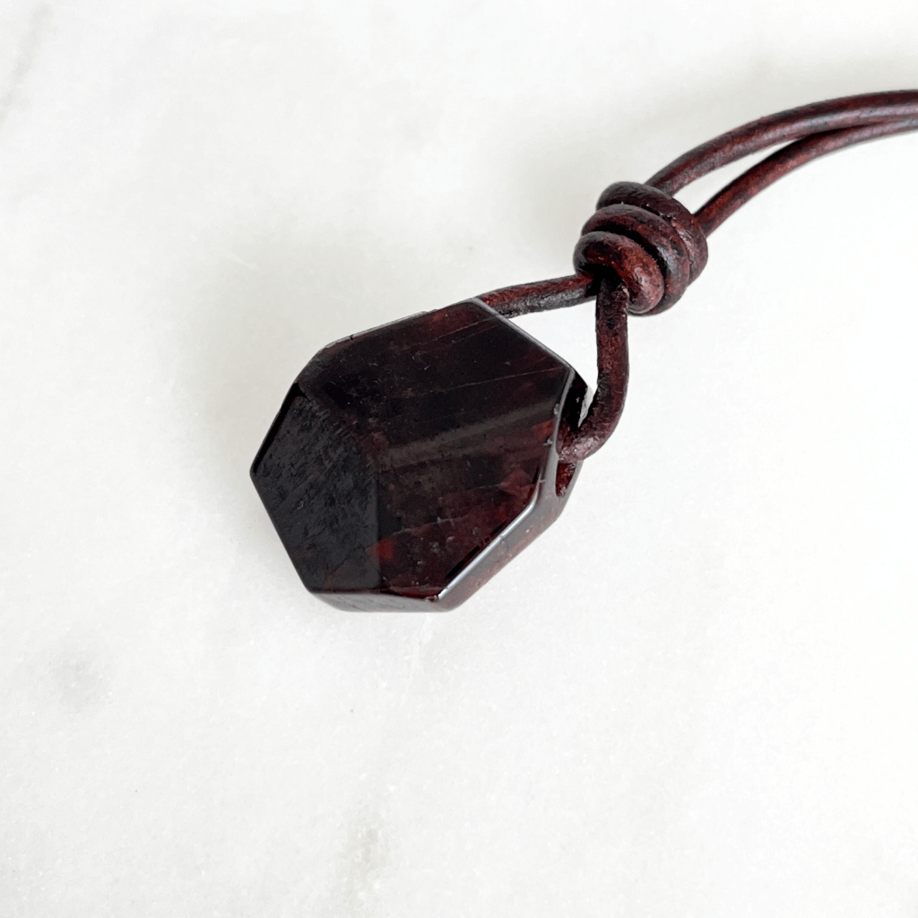 OOAK Garnet Gemstone Pendant Necklace - Fiery Elegance by Luck Strings.