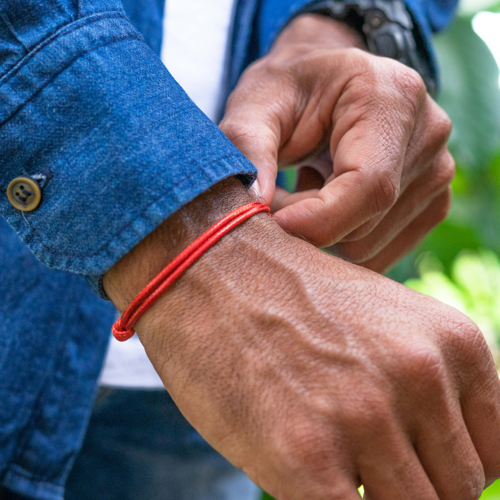 Durable Nylon Bracelet - Stylish & Resilient | Luck Strings Navy Blue