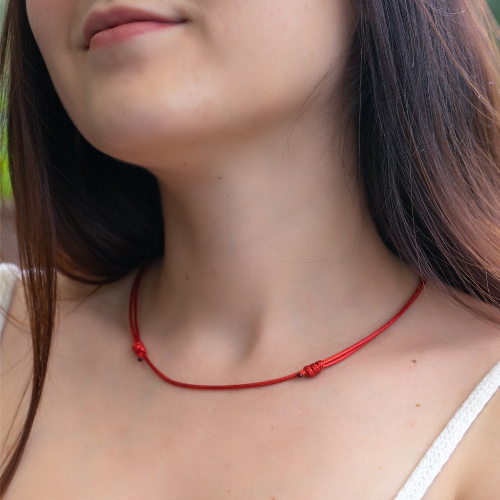 Red on sale leather choker